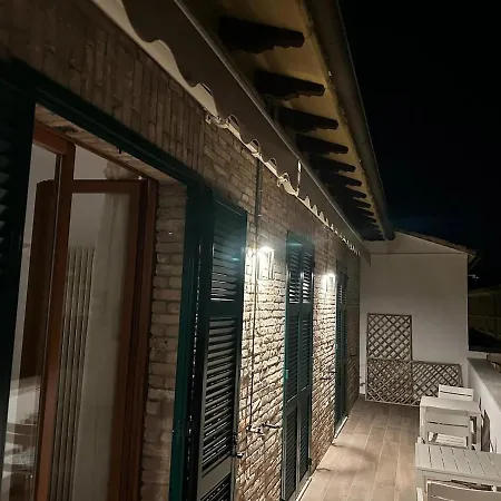 Montevecchio 56 Apartmán *