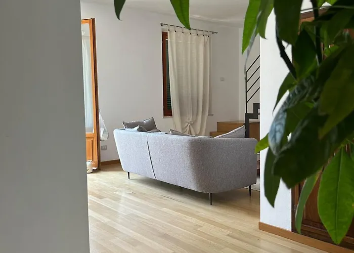 Montevecchio 56 Apartment *